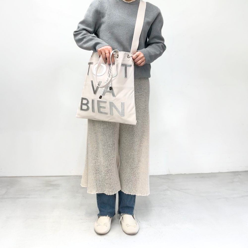 AMPER ロゴ刺繍 レザートートバッグ